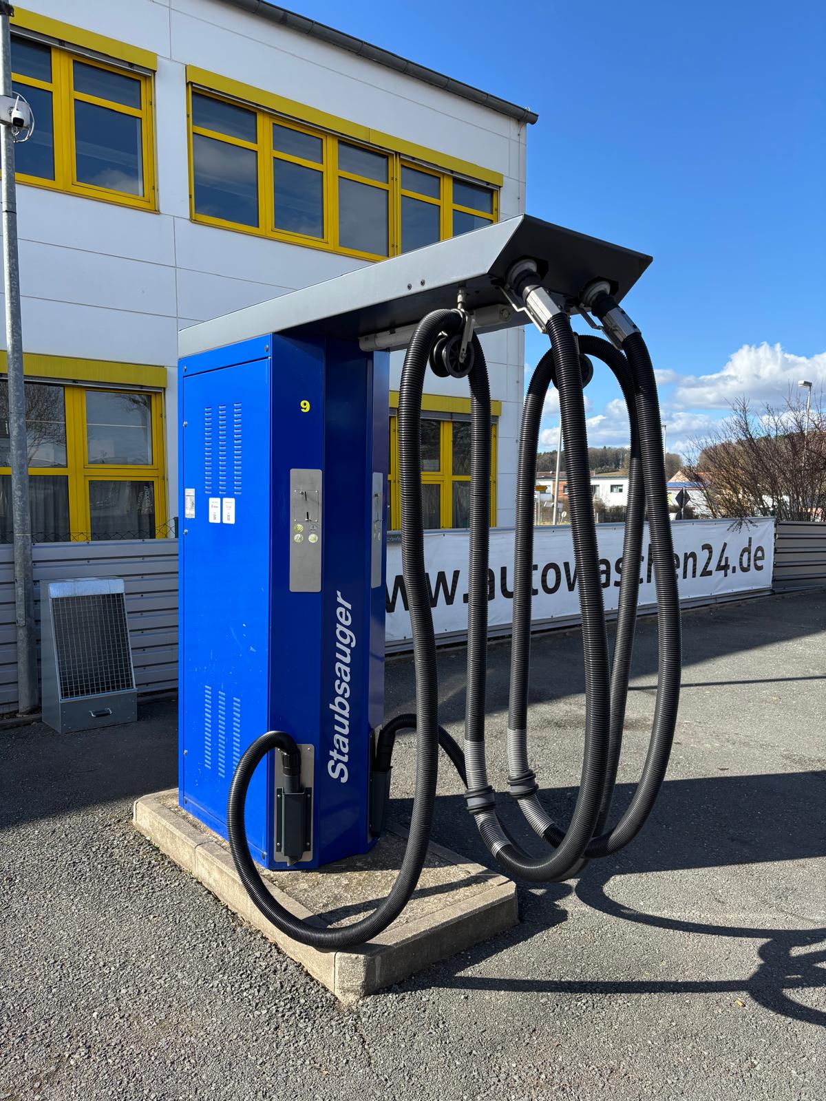 Waschbereich mit Hochdrucklanzen